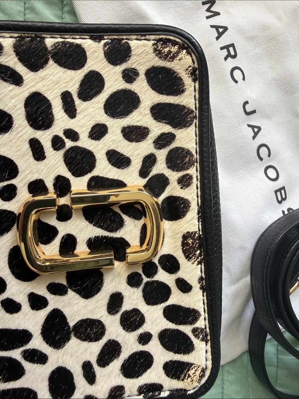 Marc Jacob’s Dalmatian Hide Camera Bag - Picture 4 of 4